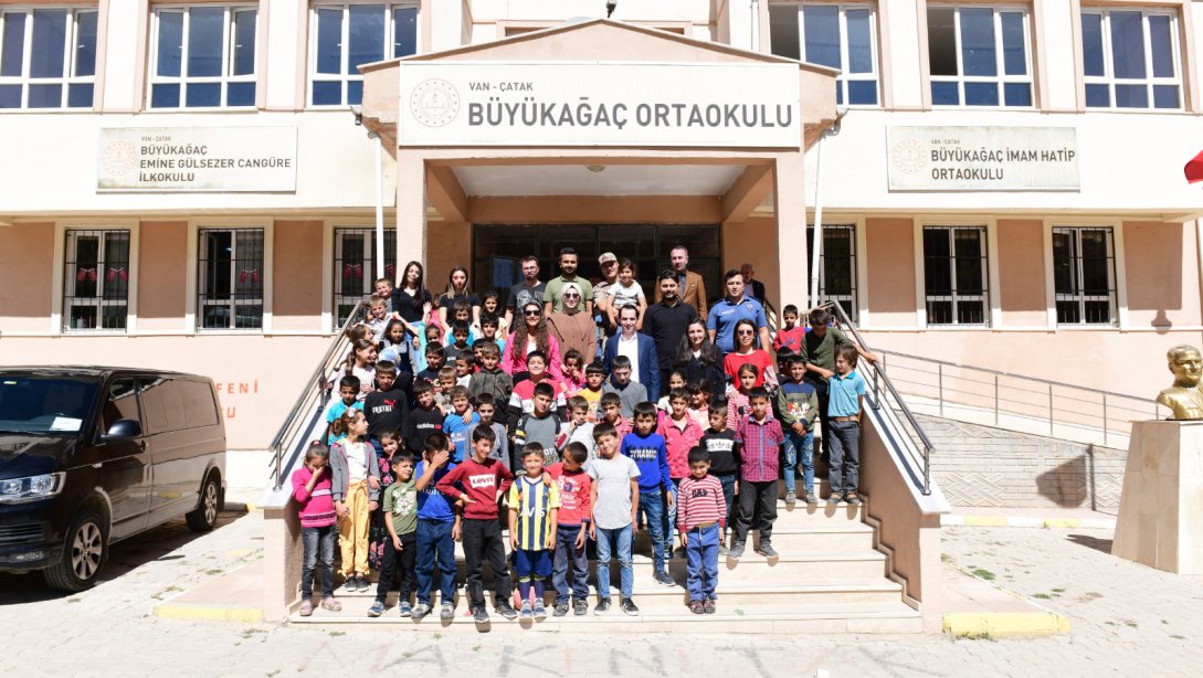 Kaymakam Sakarya'dan Büyükağaç Ortaokuluna Ziyaret
