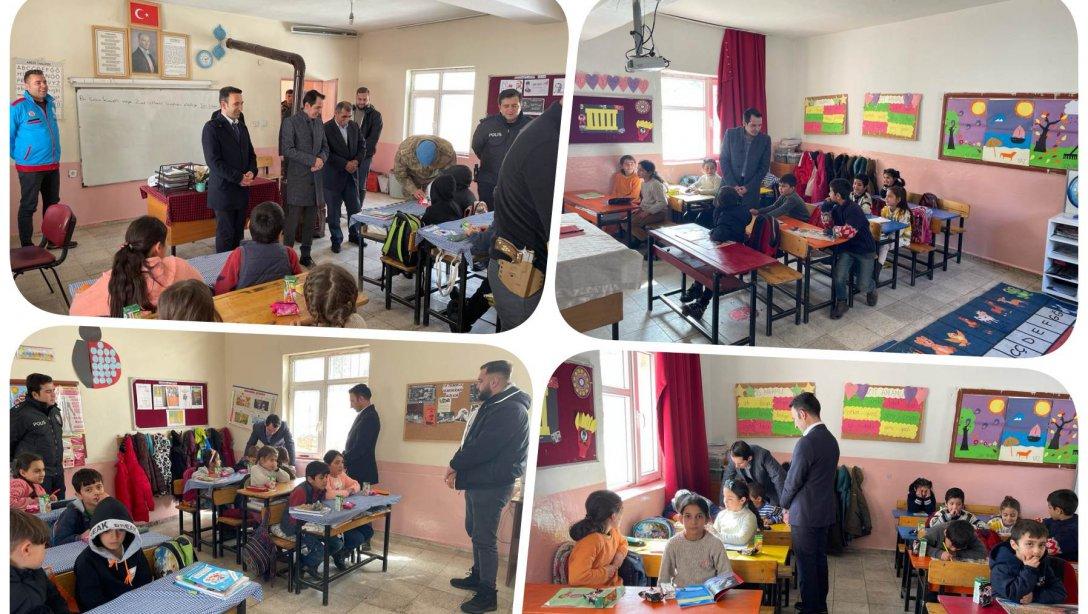 Kaymakam Sakarya'dan Tellikaya ve Çemik Okullarına Ziyaret